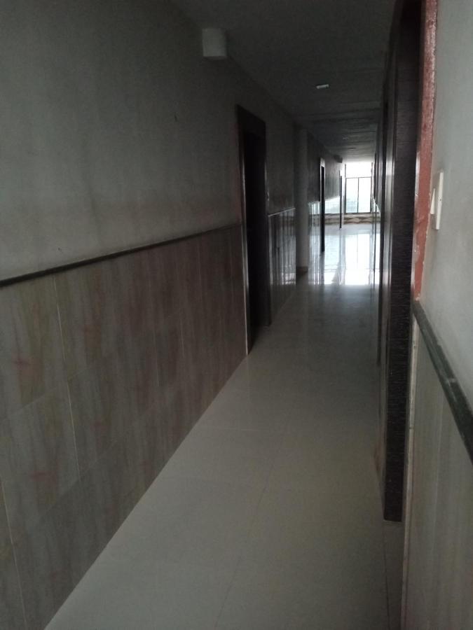 Malhar Palace Hotel Shirdi Luaran gambar