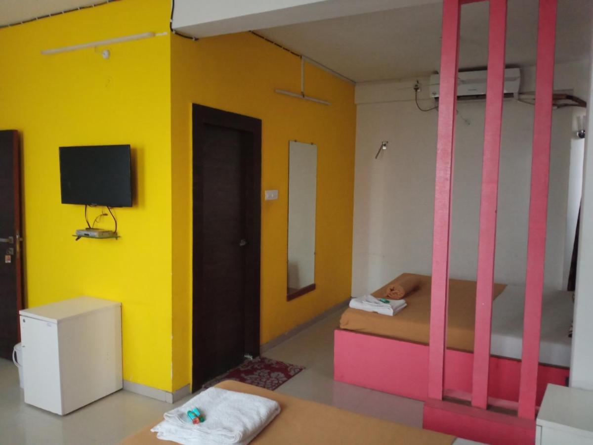 Malhar Palace Hotel Shirdi Luaran gambar