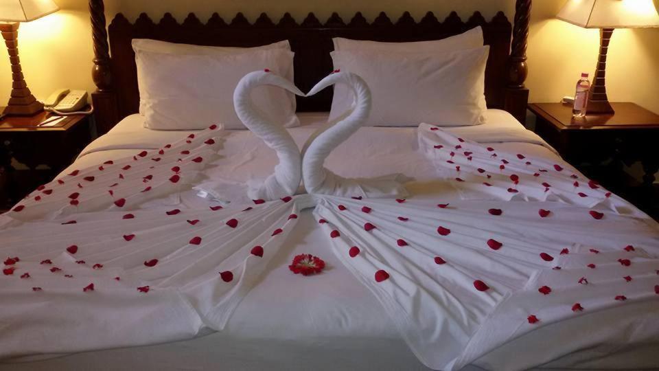Malhar Palace Hotel Shirdi Luaran gambar