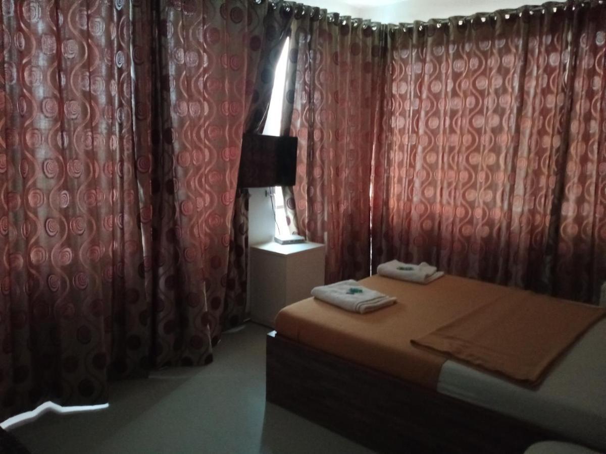 Malhar Palace Hotel Shirdi Luaran gambar