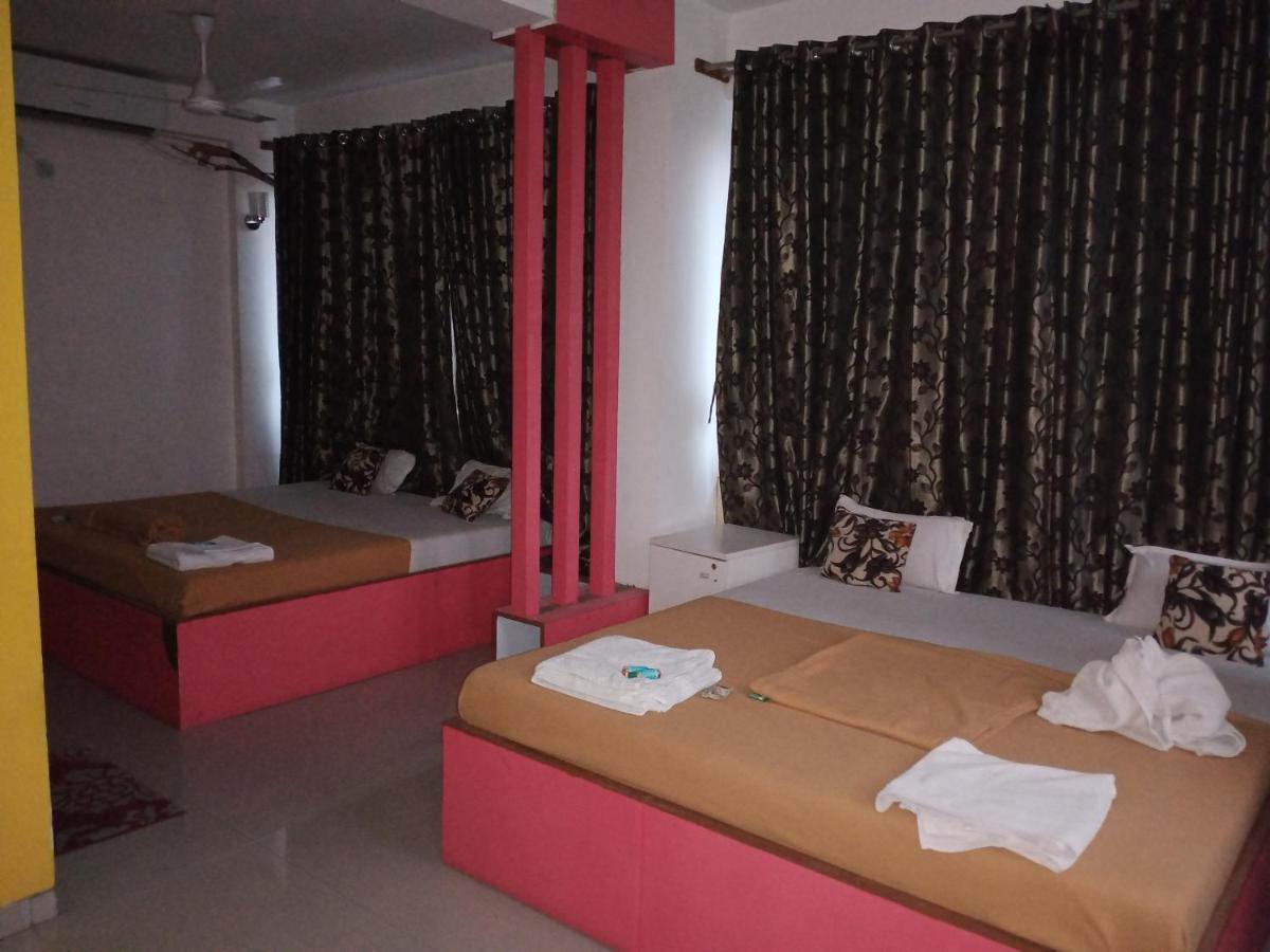 Malhar Palace Hotel Shirdi Luaran gambar
